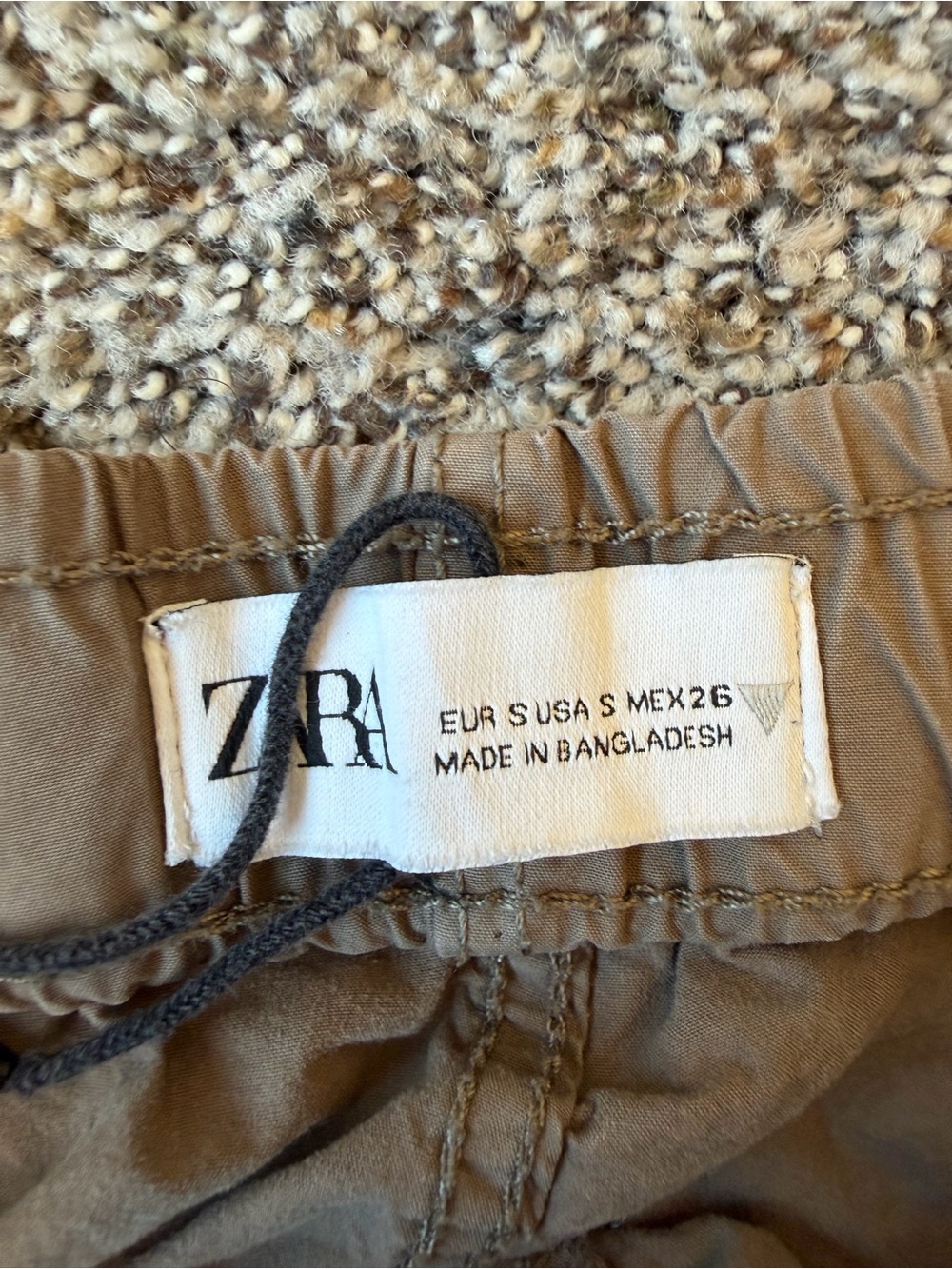 Zara Women’s Tan Parachute Cargo Pants Size S Wide Leg Drawstring Utility Y2K - Picture 4 of 5